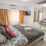 Apartman Quiet Marble With Free Parking Spot Old Town *