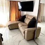 Apartman Quiet Marble With Free Parking Spot Old Town *