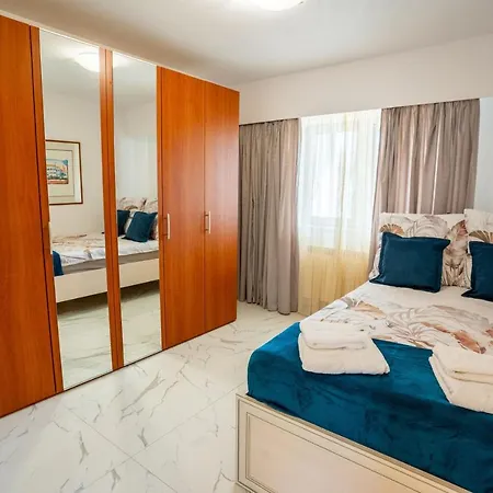 דירה Quiet Marble With Free Parking Spot Old Town *