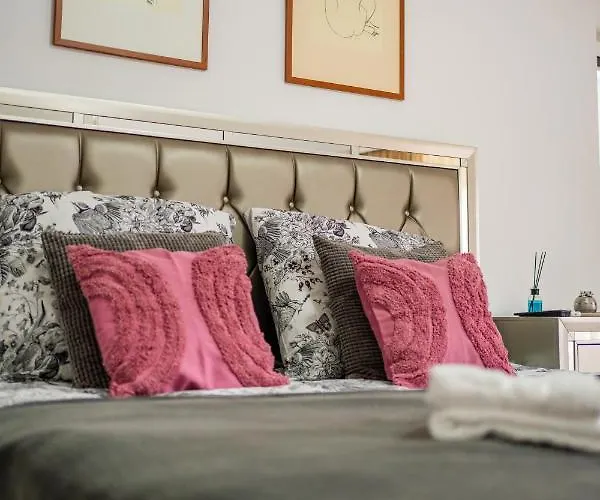 アパート Quiet Marble With Free Parking Spot Old Town