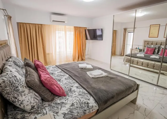 Apartament Quiet Marble With Free Parking Spot Old Town *