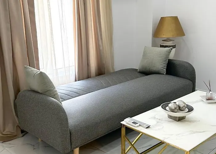 Apartament Quiet Marble With Free Parking Spot Old Town *