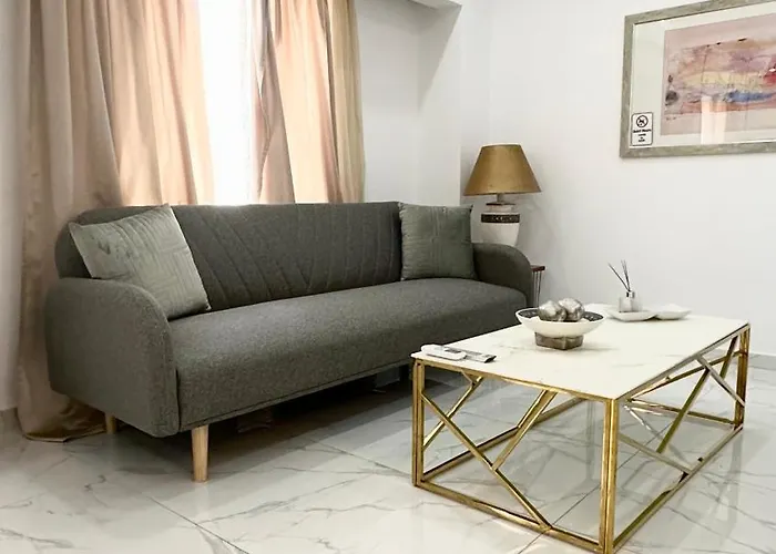 Quiet Marble With Free Parking Spot Old Town アパート *